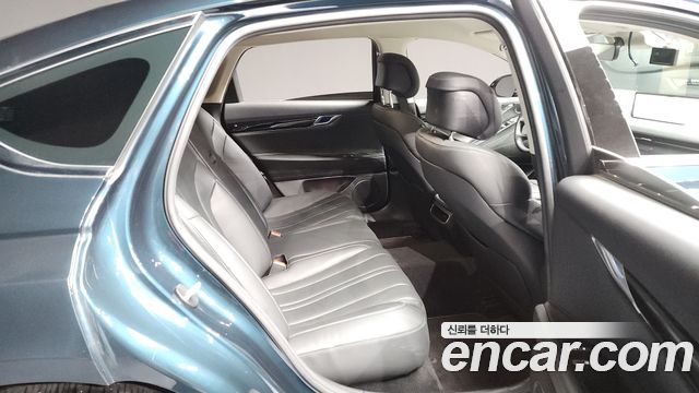 Genesis G80 2022 — photo 12