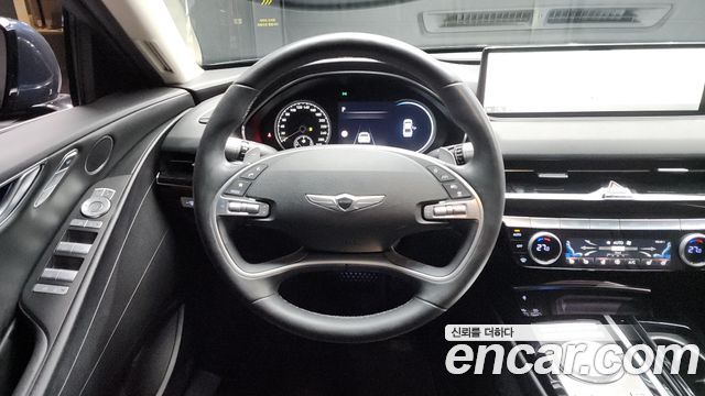 Genesis G80 2022 — photo 13