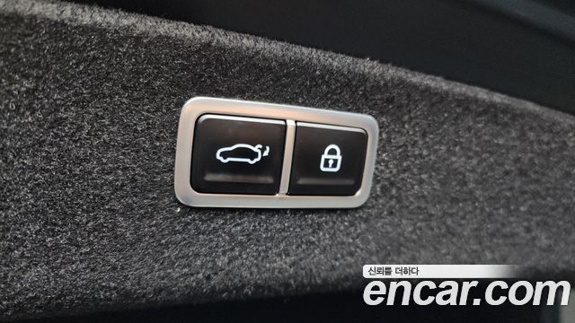 Genesis G80 2022 — photo 20