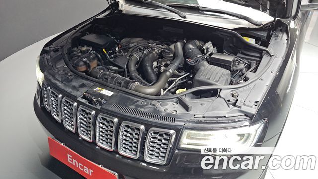 Jeep Cherokee 2017 — photo 6