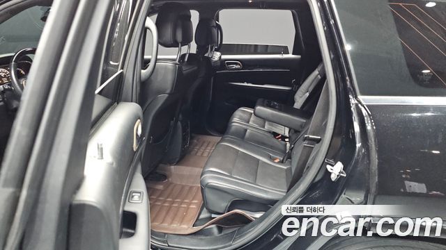 Jeep Cherokee 2017 — photo 11