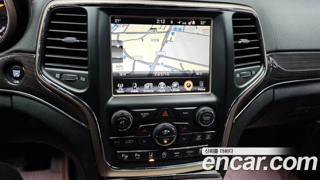 Jeep Cherokee 2017 — photo 15
