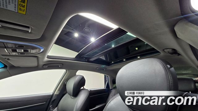 Hyundai Genesis 2015 — photo 19