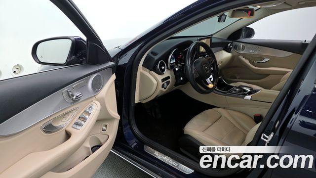 Mercedes-Benz C-Class 2016 — photo 10