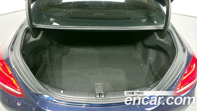 Mercedes-Benz C-Class 2016 — photo 20