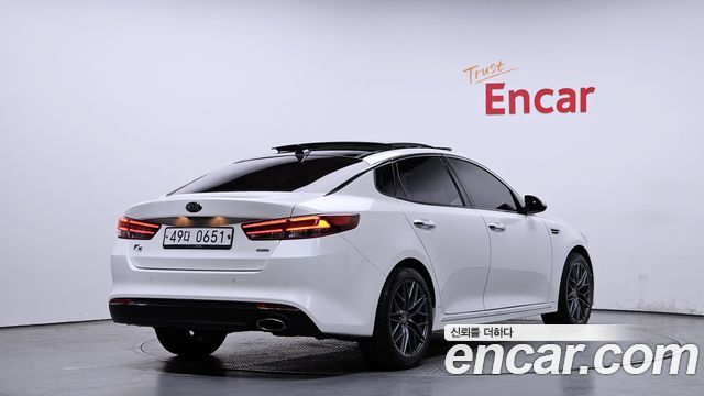 Kia K5 2016 — photo 2