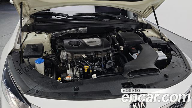Kia K5 2016 — photo 6