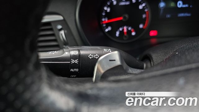 Kia K5 2016 — photo 18