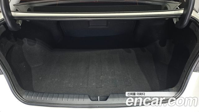 Kia K5 2016 — photo 20