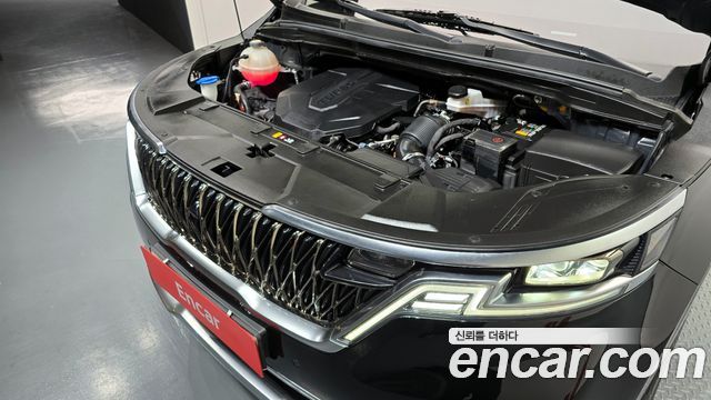 Kia Canival 2021 — photo 6