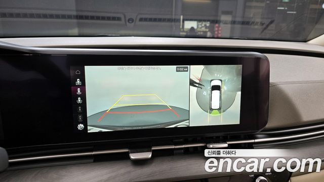 Kia Canival 2021 — photo 14