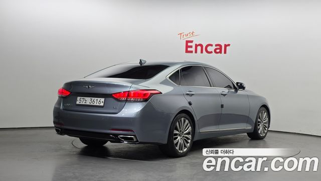 Genesis G80 2017 — photo 2