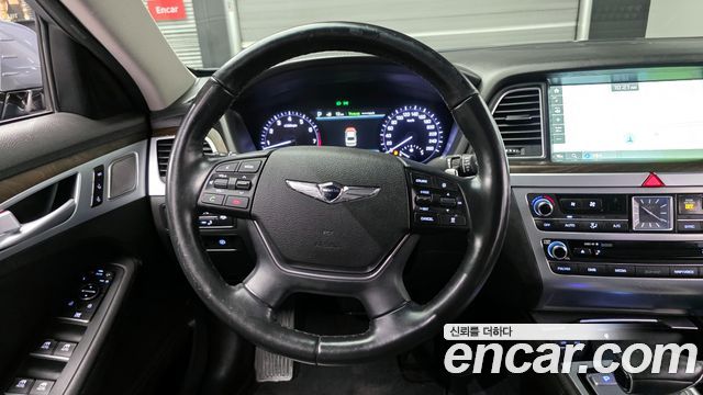 Genesis G80 2017 — photo 13