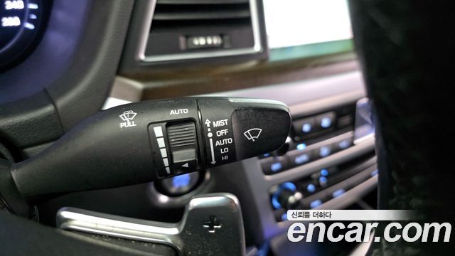 Genesis G80 2017 — photo 14