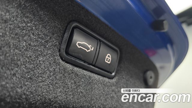 Genesis G70 2019 — photo 20