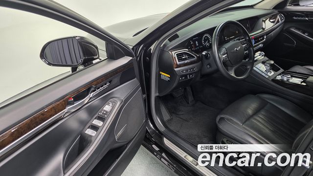 Genesis G90 2019 — photo 12