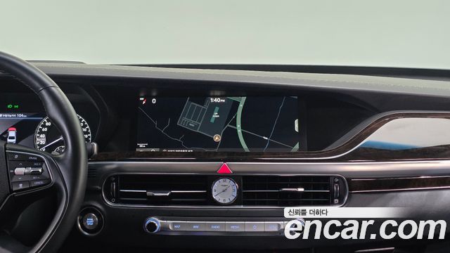 Genesis G90 2019 — photo 16