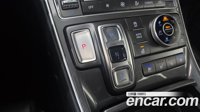 Hyundai Santafe 2021 — photo 9