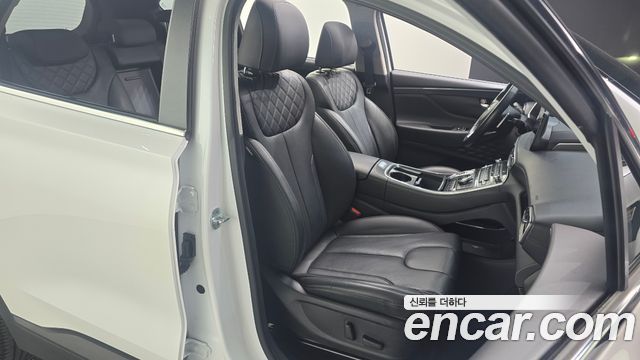 Hyundai Santafe 2021 — photo 12