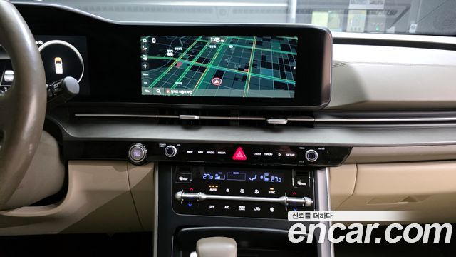 Kia Canival 2022 — photo 18