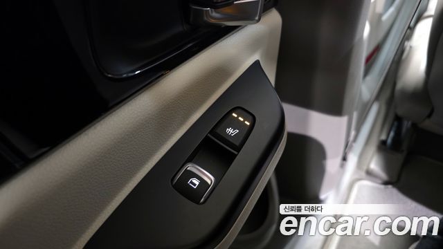 Kia Canival 2022 — photo 20