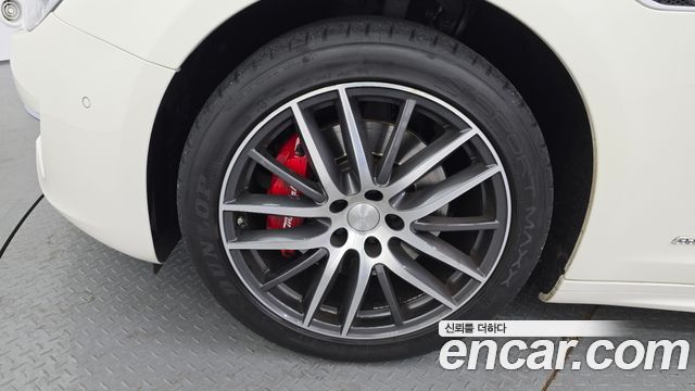 Maserati Ghibli 2020 — photo 5