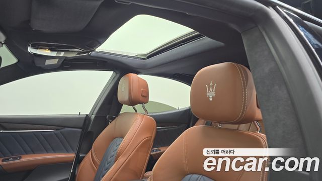 Maserati Ghibli 2020 — photo 19