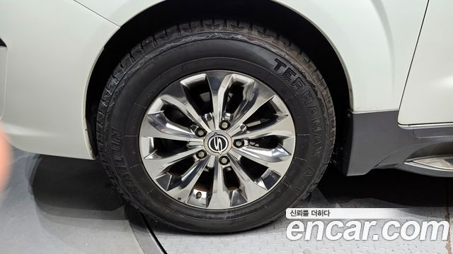 KG Mobility KORANDO 2016 — photo 5