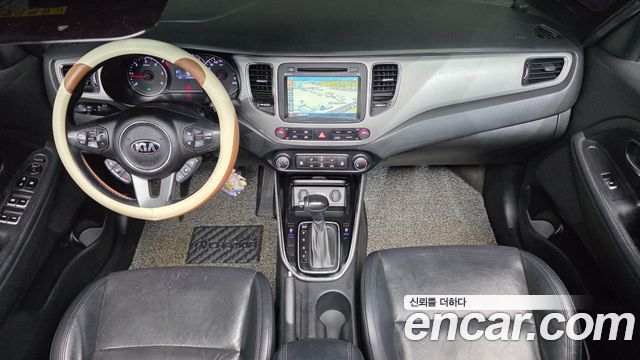 Kia Carens 2014 — photo 7