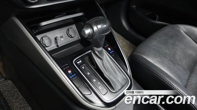 Kia Carens 2014 — photo 9