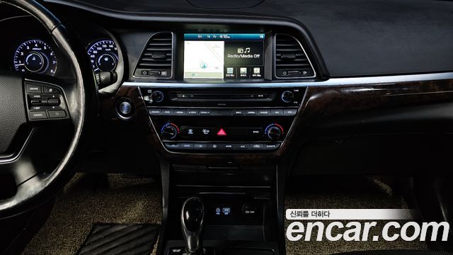 Hyundai Aslan 2015 — photo 15