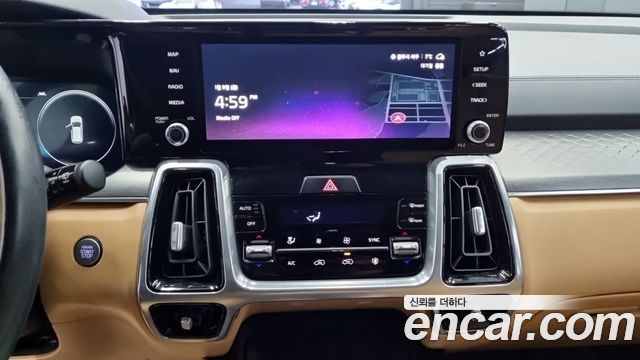 Kia Sorento 2022 — photo 15