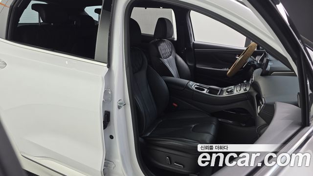 Hyundai Santafe 2023 — photo 10