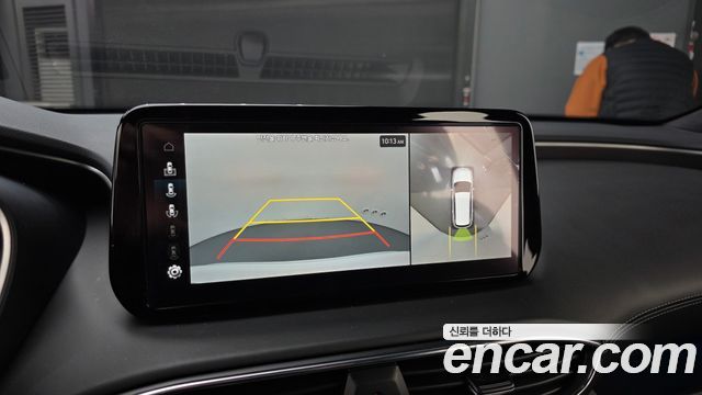 Hyundai Santafe 2023 — photo 16