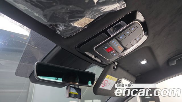 Hyundai Santafe 2023 — photo 18
