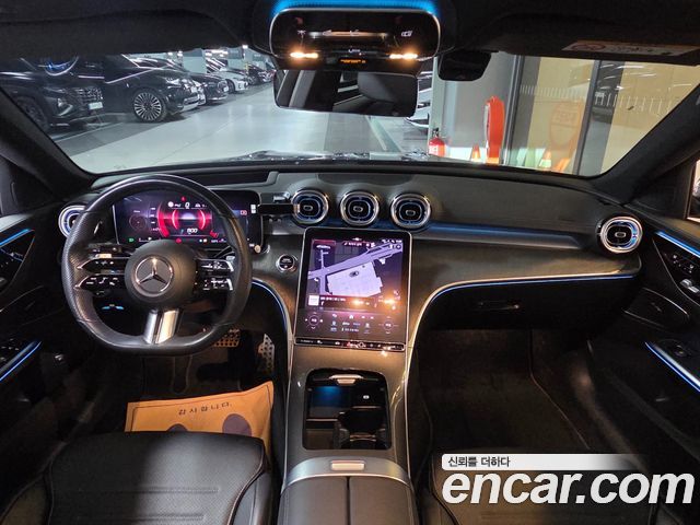 Mercedes-Benz C-Class 2022 — photo 8