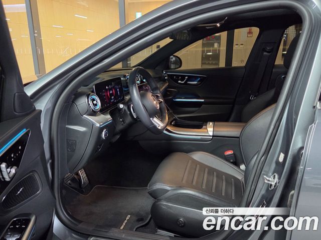 Mercedes-Benz C-Class 2022 — photo 9