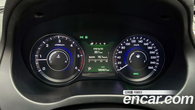 Hyundai Grandeur 2015 — photo 8