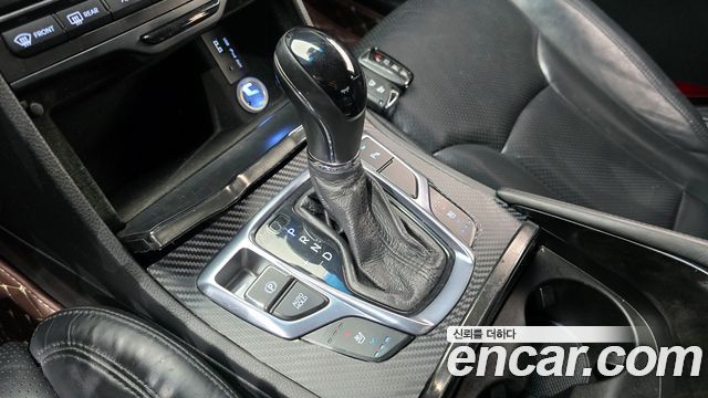 Hyundai Grandeur 2015 — photo 9