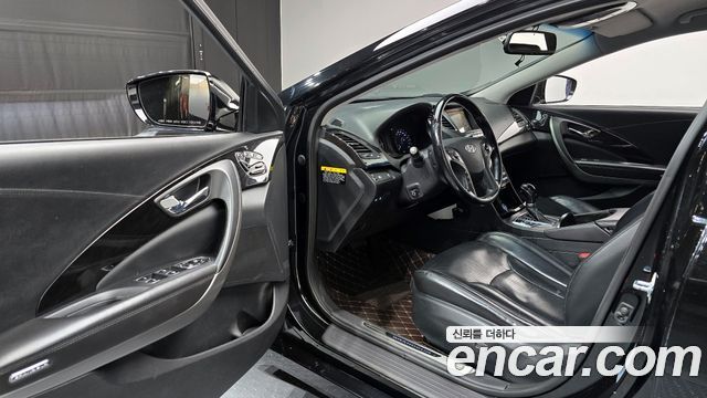 Hyundai Grandeur 2015 — photo 11