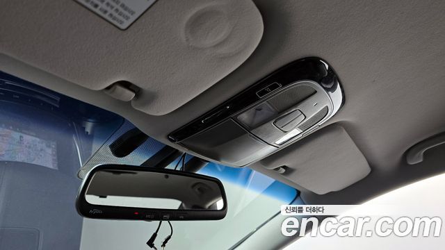 Hyundai Grandeur 2015 — photo 18