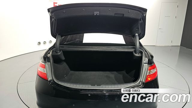 Hyundai Grandeur 2015 — photo 20