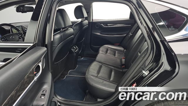 Hyundai Grandeur 2017 — photo 12