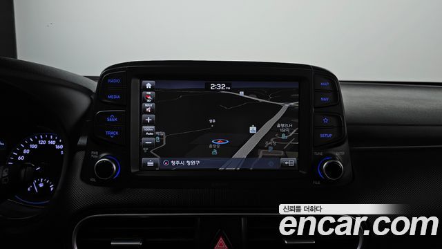 Hyundai Kona 2018 — photo 16