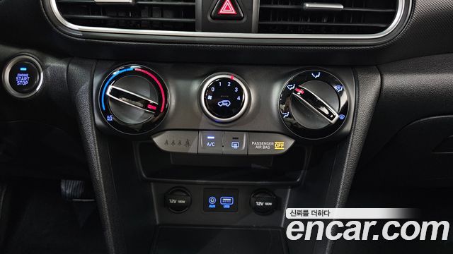 Hyundai Kona 2018 — photo 18