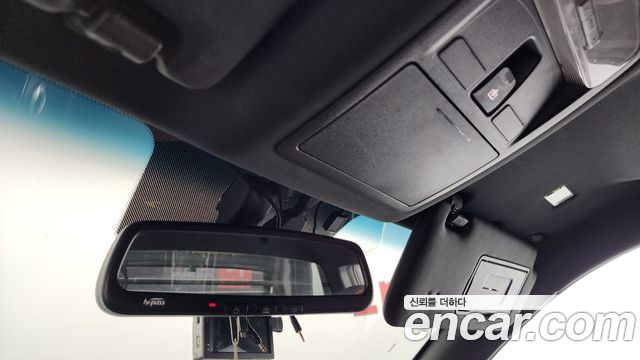 KG Mobility Rexton 2019 — photo 17