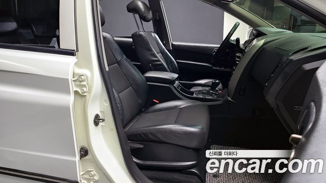 KG Mobility KORANDO 2012 — photo 10