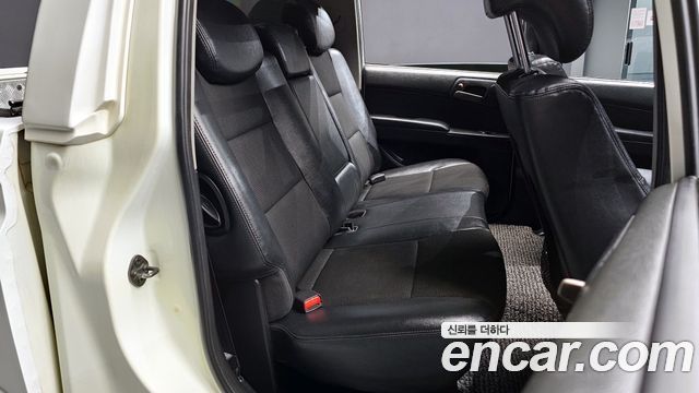 KG Mobility KORANDO 2012 — photo 12