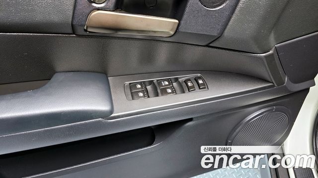 KG Mobility KORANDO 2012 — photo 15