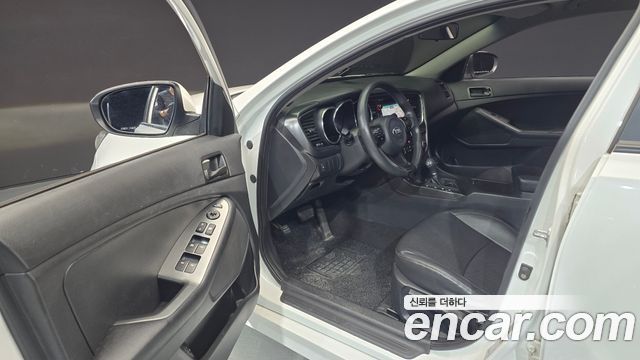 Kia K5 2014 — photo 10